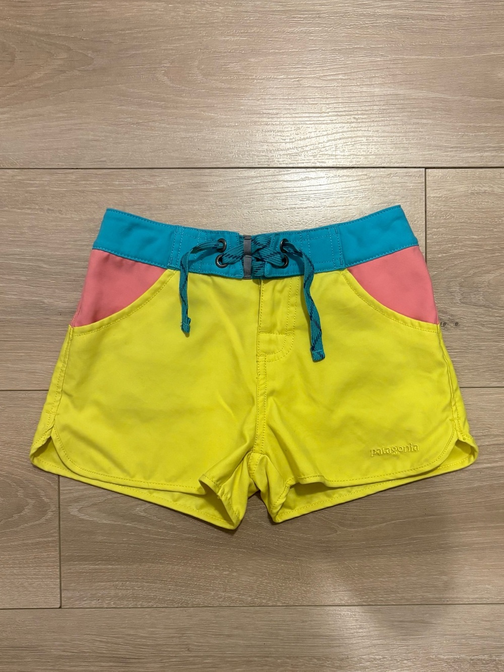 Patagonia Girls' Forries Shorey Board Shorts